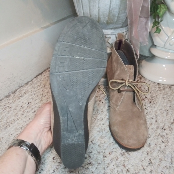 Sperry Harlow Taupe Suede Lace-Up Wedge Bootie - Picture 13 of 14